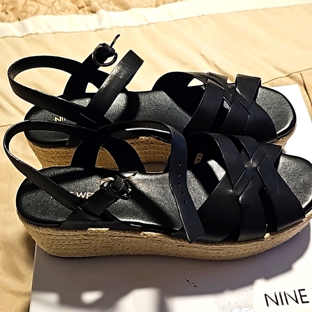 New Nine West black leather sandals, never worn